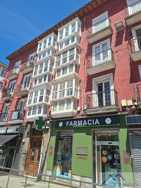 Foto 472bb4da-0e85-4c9b-9da5-bd09afebf9f0. Flat with heating in Centro - Ayuntamiento Santander