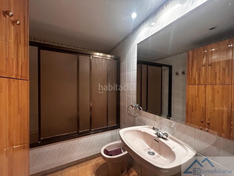 Foto a1be483e-5e01-4728-ae4a-6349c1aad184. Lloguer pis a Puerto Chico Santander