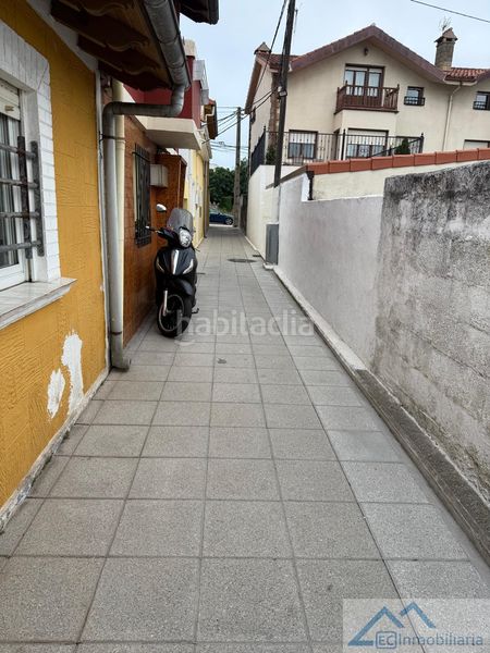 Foto 90a10fd6-f65e-46ca-a565-0409087ce3c0. Casa aparellada a Los Castros Santander