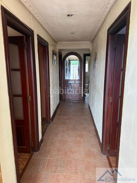Foto baed20ab-be90-4ec9-b8db-8853e1b3719b. Casa aparellada a Los Castros Santander