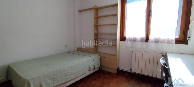 Foto 61da45b9-ca8a-44bb-b15f-a747983904ad. Pis amb calefacció aparcament a Alisal - San Román Santander