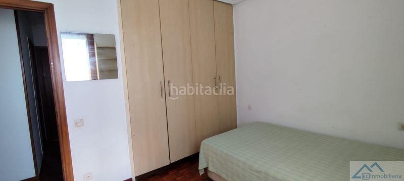Foto a0df3624-fce5-4f8d-a5ab-d9602a788ae2. Pis amb calefacció aparcament a Alisal - San Román Santander