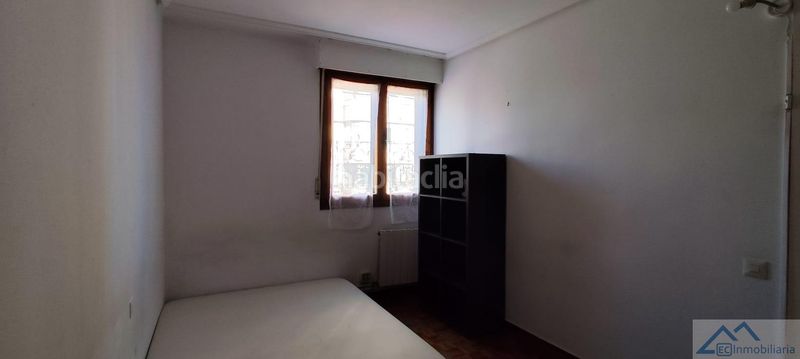 Foto c0a140a2-7c74-4925-8ce1-1a67d80e4b81. Pis amb calefacció aparcament a Alisal - San Román Santander