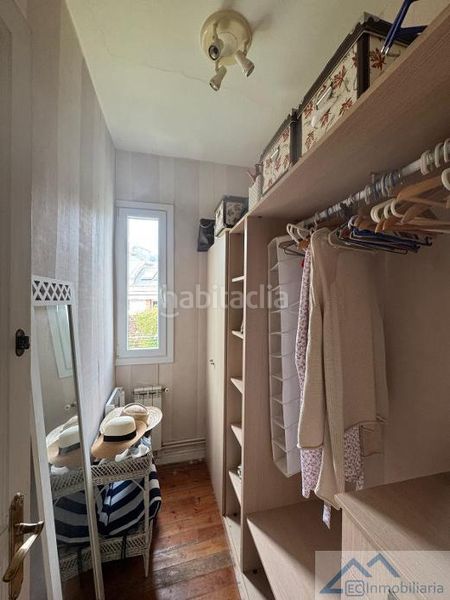 Foto bc0891b5-7cc4-40b4-ae73-29d86bfb4236. Flat with heating in El Sardinero Santander