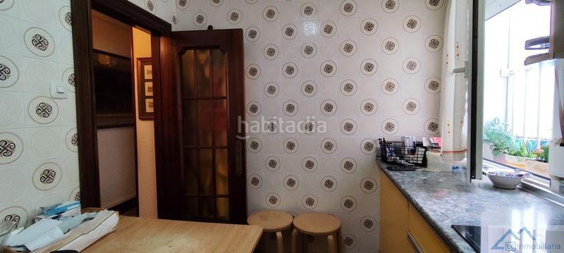 Foto 780014f8-ac09-4f58-8a42-4e53ebf76923. Pis a Cuatro Caminos Santander