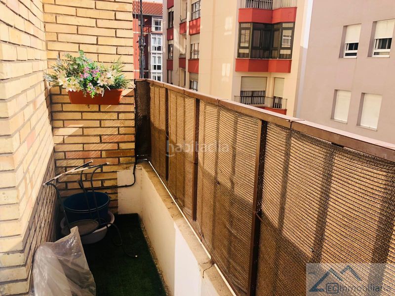 Foto 7a388739-206f-497a-808b-bc37e28a65b5. Rent flat in Numancia - San Fernando Santander