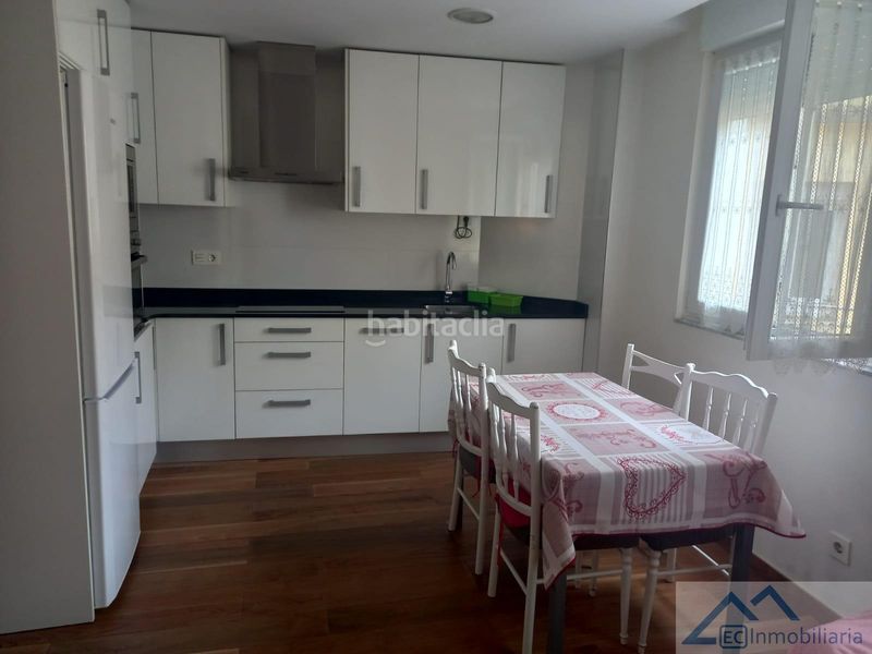 Foto bfbfb31c-1868-4b2e-a539-1d484738cf97. Rent flat in Numancia - San Fernando Santander