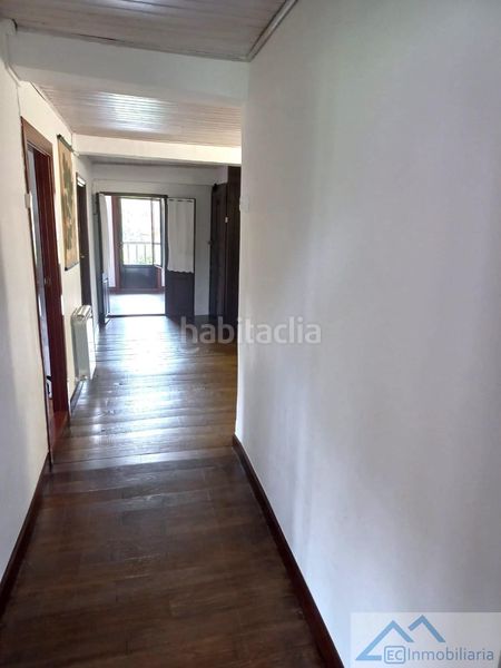Foto 66eb844b-7daf-4f96-b68a-38a8c4a719b8. Casa adossada a Riotuerto