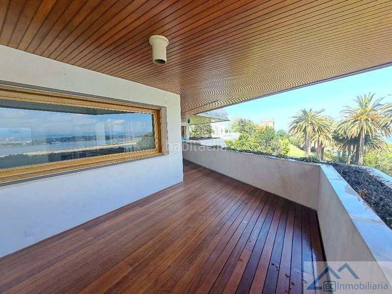 Foto 795378ca-9f0a-484f-9e8e-d98ba1e44567. Rent flat with heating parking in El Sardinero Santander