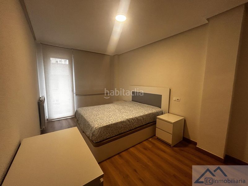 Foto 69969594-5aa3-4898-a7f0-5b9043d1fe19. Rent flat with heating in Cuatro Caminos Santander