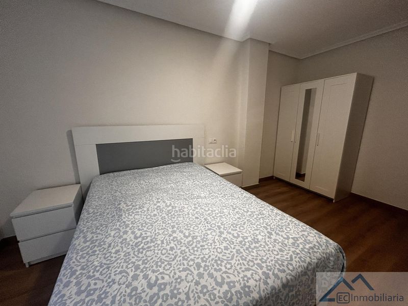 Foto dc650f8f-b664-49f8-a5d5-747849a32765. Rent flat with heating in Cuatro Caminos Santander