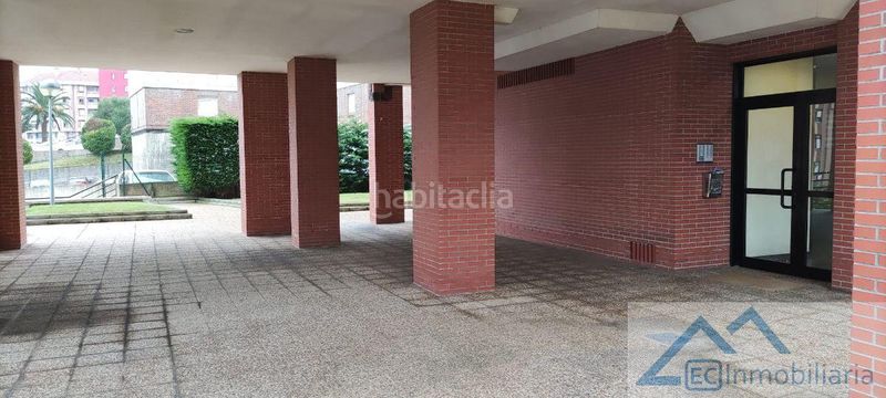 Foto b60a5461-c7bc-4fc8-84b1-c40208102542. Miete appartement mit heizung parking in Los Castros Santander