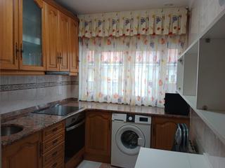 Miete Etagenwohnung  Solares - calle emilio maza cifrian. Solares   piso en alquiler