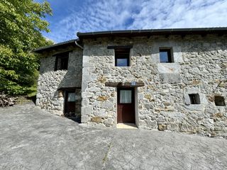 Casa adossada a Arredondo - ds arredondo-socueva 2. Preciosa casa de piedra para entrar a vivir