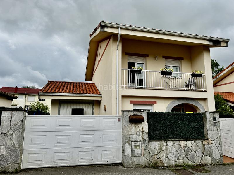 Foto f69c6b51-5181-4187-95e1-e382d0707560. Casa in arenal - bº escavadas 6 in Penagos