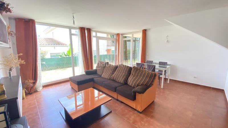 Foto c4109bfb-9d6a-4001-bd03-d0b54fc61c65. Maison dans villaverde de pontones - bº trapa 67 dans Ribamontán al Monte