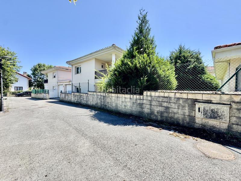 Foto 1d4f7c46-4296-41de-89b9-ed61085e3e7f. Casa pareada en villaverde de pontones - bº trapa chalet pareado en venta en villaverde de pontones en Ribamontán al Monte