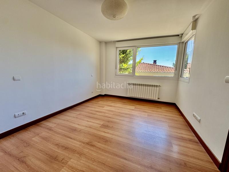 Foto 81ce3c56-5892-4a23-b25c-09748c3e032b. Casa pareada en villaverde de pontones - bº trapa chalet pareado en venta en villaverde de pontones en Ribamontán al Monte