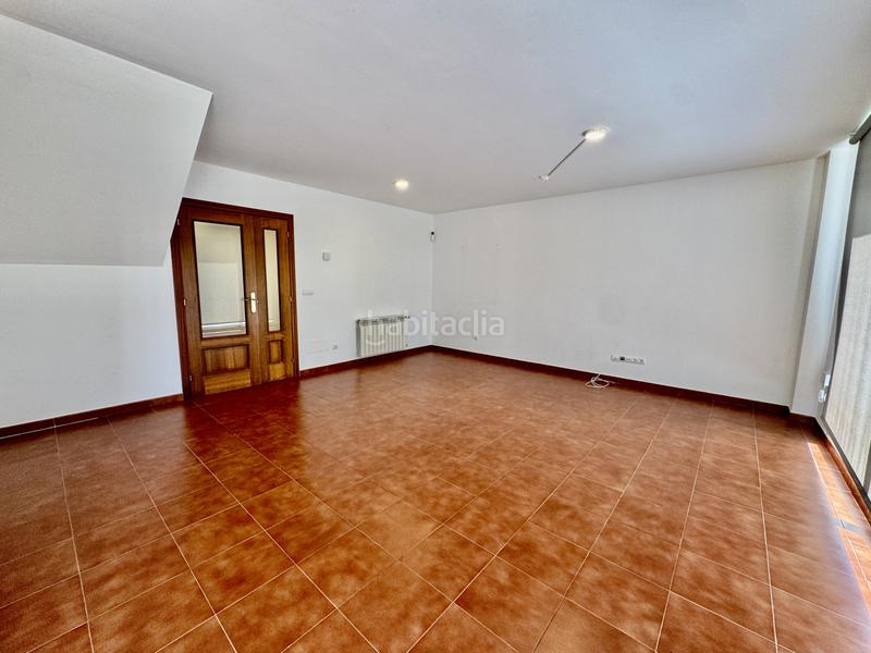 Foto a0d44f33-5665-42a1-9092-42dd8061ad61. Casa pareada en villaverde de pontones - bº trapa chalet pareado en venta en villaverde de pontones en Ribamontán al Monte