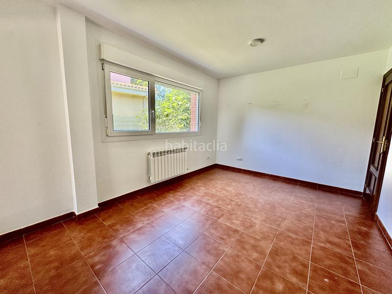Foto f5bd8bb0-ee5d-40db-ad75-a0f51358b7d1. Casa pareada en villaverde de pontones - bº trapa chalet pareado en venta en villaverde de pontones en Ribamontán al Monte