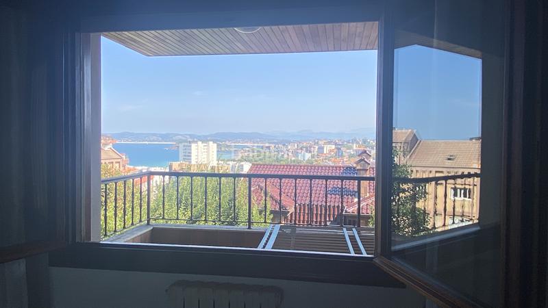 Foto d7ce3c2d-df43-4835-8715-1f461d461d2b. Appartement dans Santander - calle manuel gonzalez hoyos 6 dans Santander