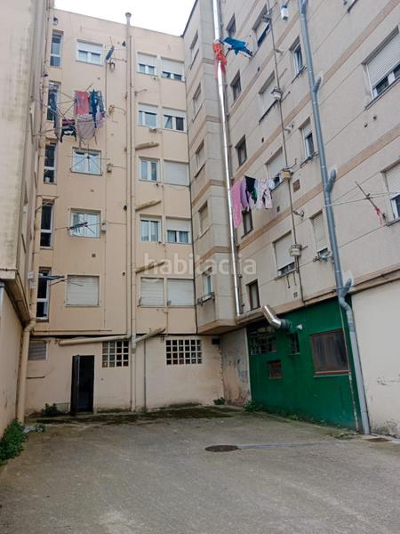 Foto d66b4472-7c41-4e57-b039-b4d4202fc06f. Affitto locale commerciale in Astillero (El)