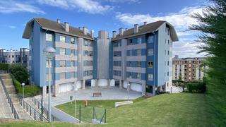 Pis  Santander - av cantabria. Valdenoja muy soleado 3 hab 2 baños garaje doble trastero