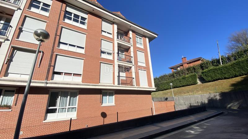 Foto 37216994-d11c-4f03-bd75-b74aea0cc8c5. Miete autoparkplatz in Entrambasaguas