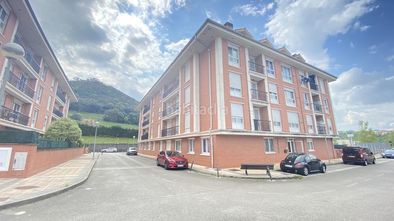 Foto a449b945-8d5b-42ee-be3e-0c08bcc52d09. Miete autoparkplatz in Entrambasaguas