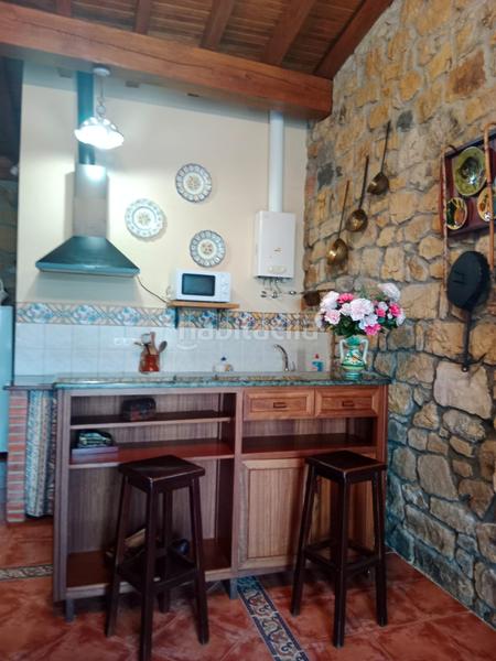 Foto be1a1f30-df15-42df-a51f-eab8cec9a286. Affitto casa in Entrambasaguas