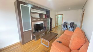 Pis en Los corrales de buelna - calle la paz 7. Los corrales de buelna  �ltima planta 3 hab 2 ba�os