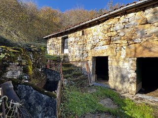 Maison à Miera - miera. 127748 oportunidad única en miera, uno de los valles pasiegos má