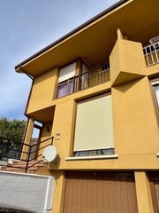 Casa bifamiliare in Sobarzo - calle rotizas 6. Chalet pareado en sobarzo 5 hab parcela 250m2
