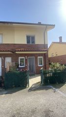 Casa aparellada en Seti�n - b� las escuelas 71d. Chalet pareado con jard�n en seti�n muy cerca de playas