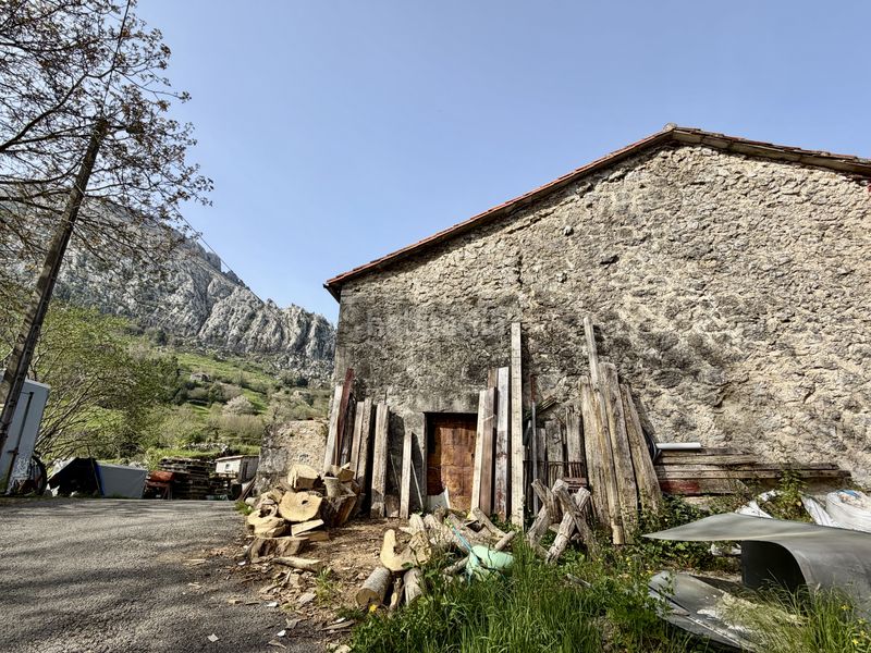 Foto 6c946a86-25cf-4bd4-84b8-1d707985e295. Casa a cantolla la - bo la cantolla 40 a Miera