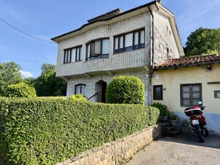 Haus en Pamanes - b� bucarrero 71. Casa independiente en pamanes