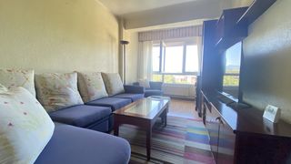 Appartamento in Solares - avda. santander 12. Buen piso con ascensor de 3 hab en avda. santander  de solares