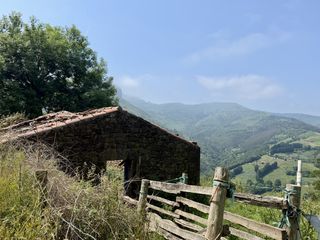 Casa  Li�rganes - tetas de lierganes. Caba�a para restaurar en lierganes