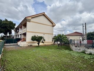 Casa bifamiliare in Maliaño - cl alday 31. Chalet pareado en maliaño