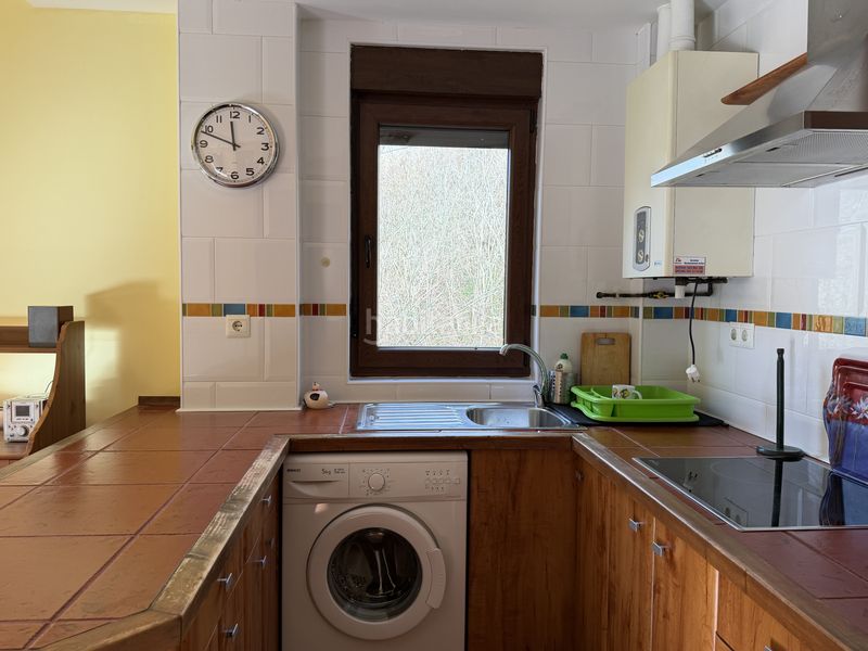 Foto 74d7b4dc-28e6-49db-b5f3-3da1dc6a2c44. Miete reihenhaus in merilla - bo merilla 60 in San Roque de Riomiera