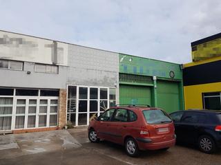 Nau industrial a Calle industria 17a. Nave sin competencia en primera lã­nea