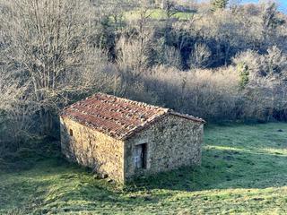 Maison à Aloños - aloños. Preciosa cabaña pasiega en aloños de villacarriedo
