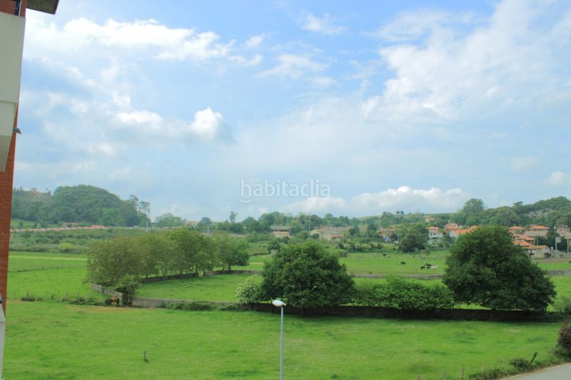 Foto 5d96f520-0cde-47ea-8725-fe143ac8a8e4. Aparcament cotxe a Solares - Valdecilla Medio Cudeyo