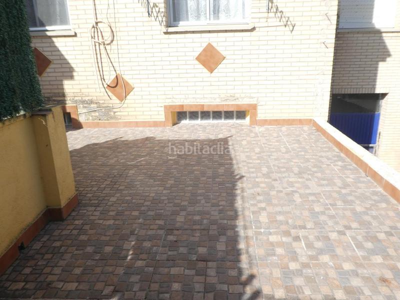 Foto 71b247f8-ba32-4f04-b985-de5037c018ad. Casa adosada en Buñuel