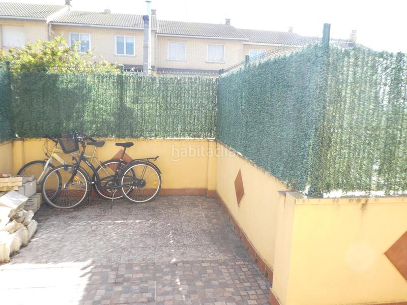 Foto b741afd5-77ec-44ba-b1c5-d60baaf6f4cb. Casa adosada en Buñuel