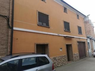 Casa  Calle san isidro. Esta casa / chalet se encuentra en calle san isidro, 31513, argu
