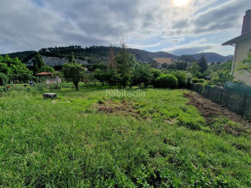 Foto e7443504-b2c9-4b7b-a778-25393b840c31. Terreny residencial a Iza