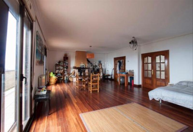 Foto 091a9511-194b-430c-9384-8d02e7e65d27. Casa pareada en Igeldo Donostia - San Sebastián