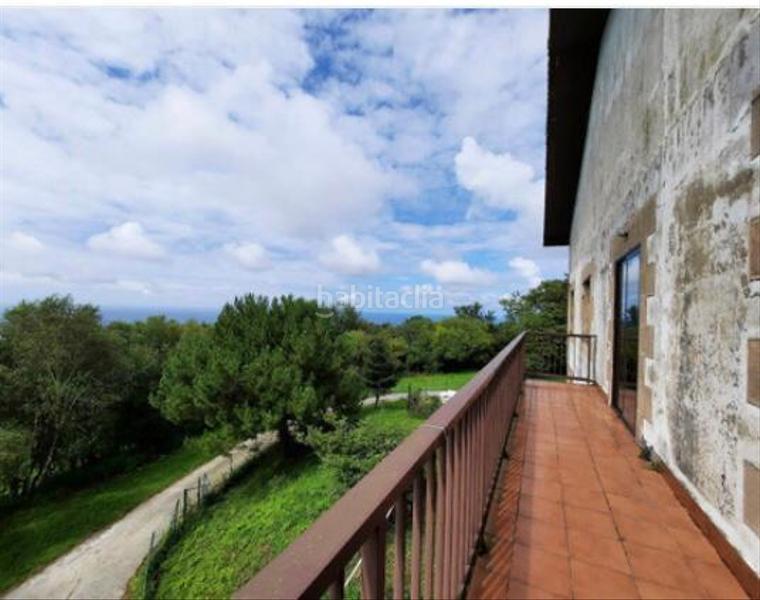 Foto 533bf077-75e2-43cc-8a36-2d6e45b9347a. Casa pareada en Igeldo Donostia - San Sebastián