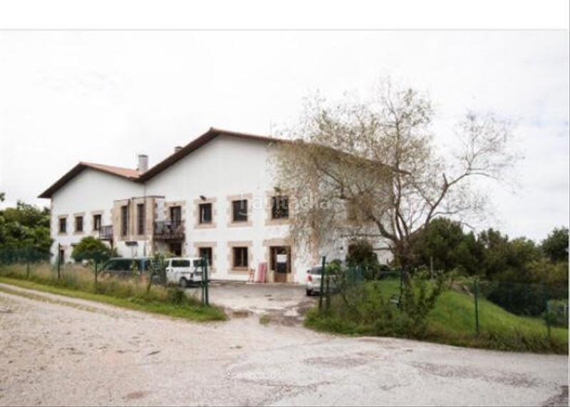 Foto 921dda4b-1d25-4666-b77f-cfb58cac54cb. Casa pareada en Igeldo Donostia - San Sebastián